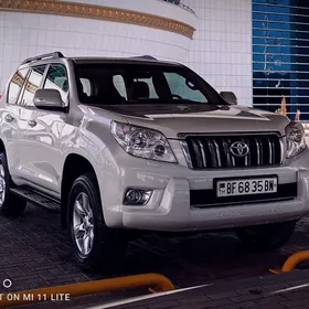 Toyota Land Cruiser Prado 2013
