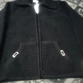 Клавдия жемпир