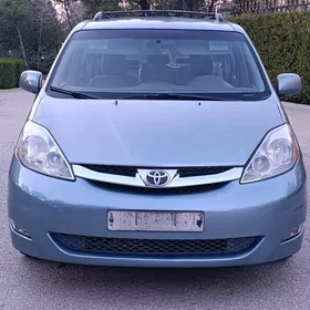 Toyota Sienna 2009
