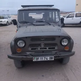UAZ 469 2002
