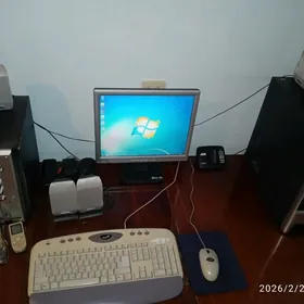 damasnyy kompyuter acer