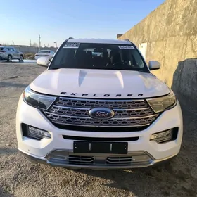 Ford Explorer 2022