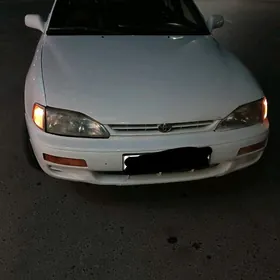 Toyota Camry 1996