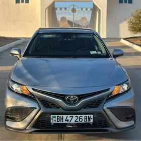 Toyota Camry 2020