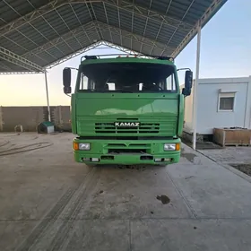 Kamaz 6520 2010
