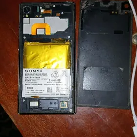 ТЕЛЕФОН  SONY  X PERIA