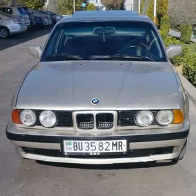 BMW 525 1989