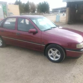 Opel Vectra 1990