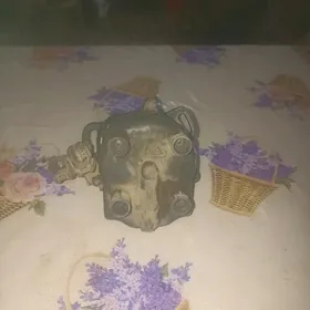 1.3 KAROLLA TRAMBILOR