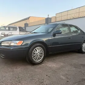 Toyota Camry 1997