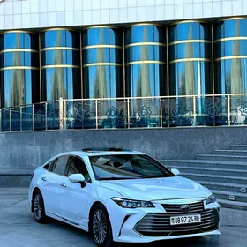 Toyota Avalon 2019