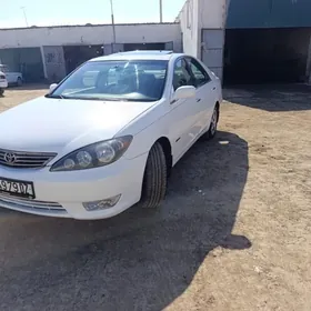 Toyota Camry 2003