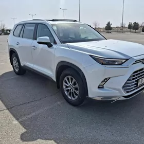 Toyota Grand Highlander 2023