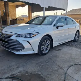 Toyota Avalon 2019