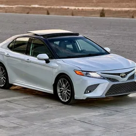 Toyota Camry 2020