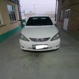 Toyota Camry 2003
