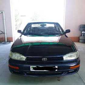 Toyota Camry 1992