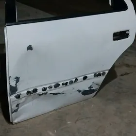 kemiri cep tarap yzky gapy