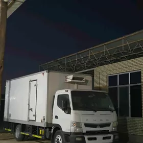 Mitsubishi Canter 2020