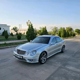 Mercedes-Benz E320 2003