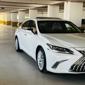Lexus ES 350 2019
