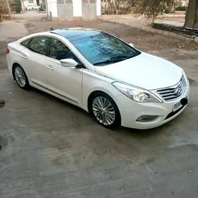 Hyundai Azera 2012