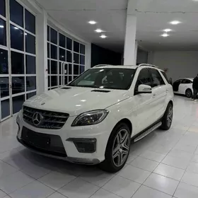 Mercedes-Benz ML350 2013
