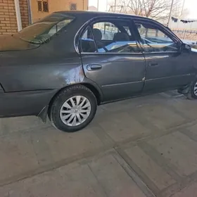 Toyota Corolla 1993