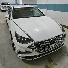 Hyundai Sonata 2021