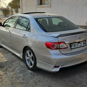 Toyota Corolla 2011
