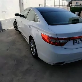 Hyundai Grandeur 2014
