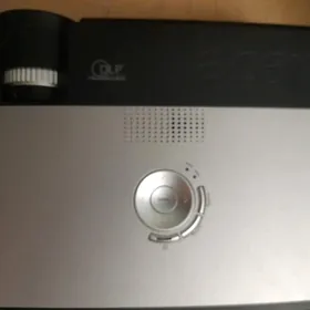 Видеопроектор