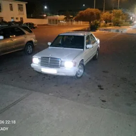 Mercedes-Benz 190E 1993