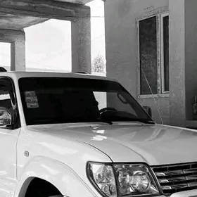 Toyota Land Cruiser Prado 2001