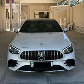 Mercedes-Benz W212 2010