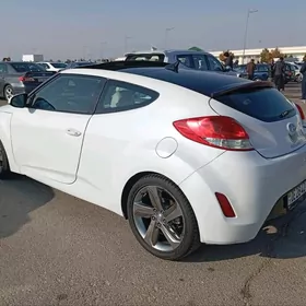 Hyundai Veloster 2012