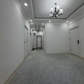 ÄNEW 1 ETAŽ 4 KOMNAT