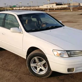 Toyota Camry 1998