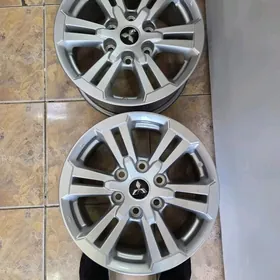 Mitsubishi L200 Diska