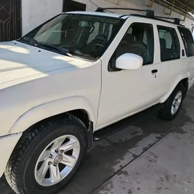 Nissan Pathfinder 2002