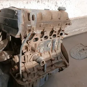 кийа спектра 18 матор