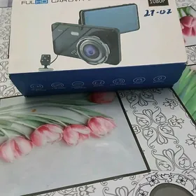 Видео  камера.