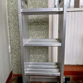 стремянка/лестница