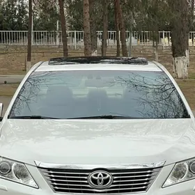 Toyota Camry 2014