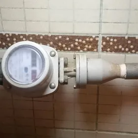 газ  счечик.