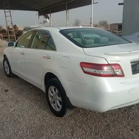 Toyota Camry 2010