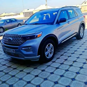 Ford Explorer 2022