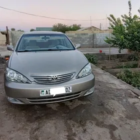 Toyota Camry 2003