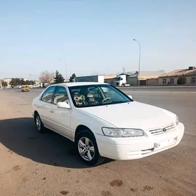 Toyota Camry 1999