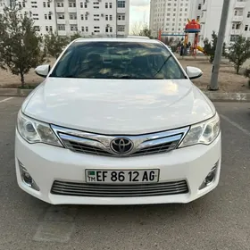 Toyota Camry 2012
